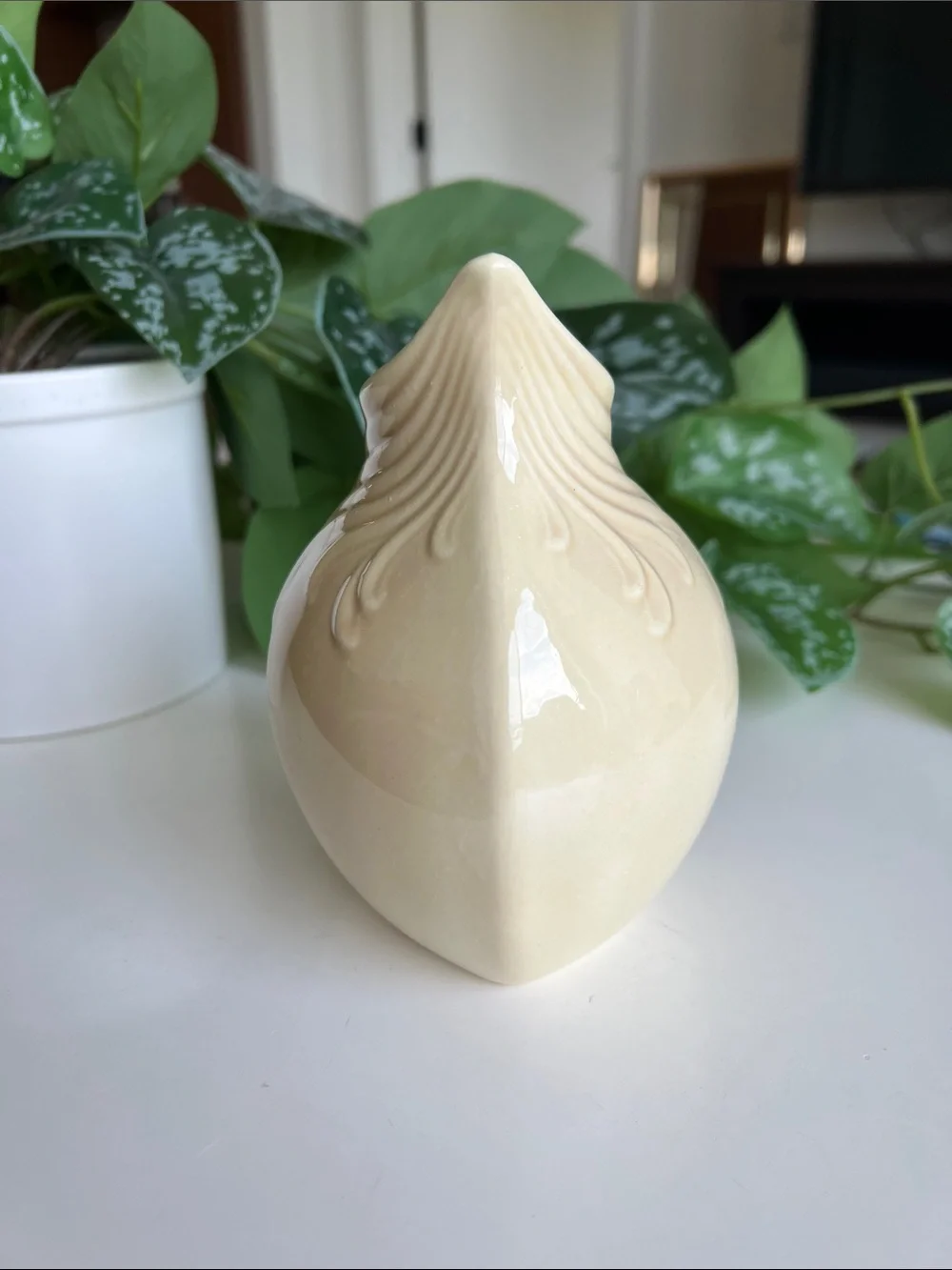 Vintage Art Deco Ceramic Vase